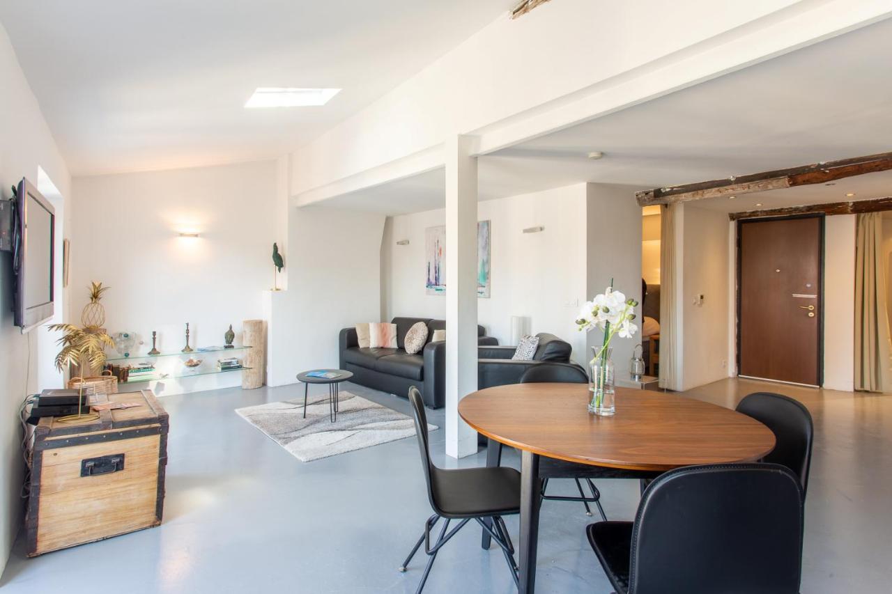 Ross 5- F2, Lumineux, Balcon, Loft, Clim, Vieux-Nice Exteriér fotografie
