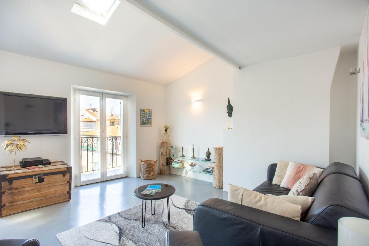 Ross 5- F2, Lumineux, Balcon, Loft, Clim, Vieux-Nice Exteriér fotografie