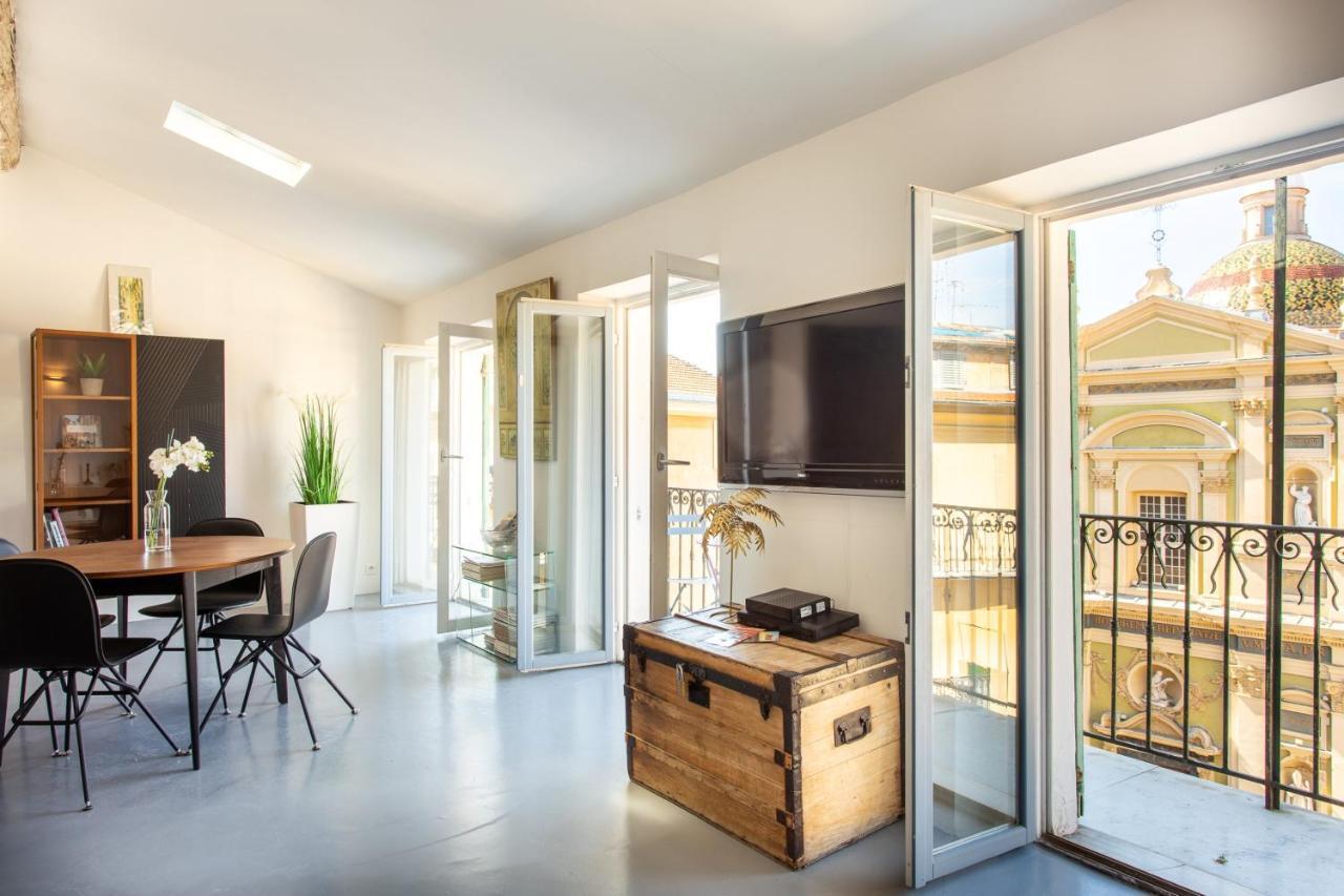 Ross 5- F2, Lumineux, Balcon, Loft, Clim, Vieux-Nice Exteriér fotografie
