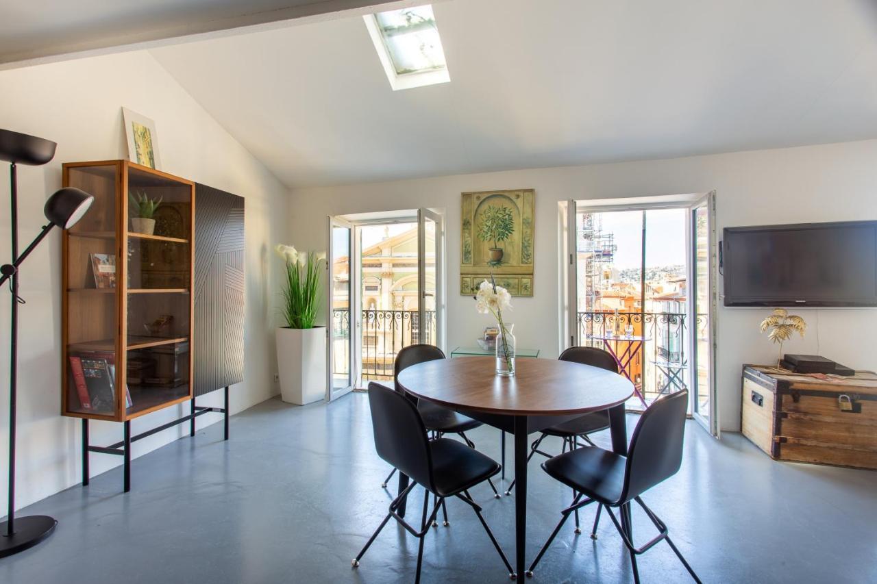 Ross 5- F2, Lumineux, Balcon, Loft, Clim, Vieux-Nice Exteriér fotografie