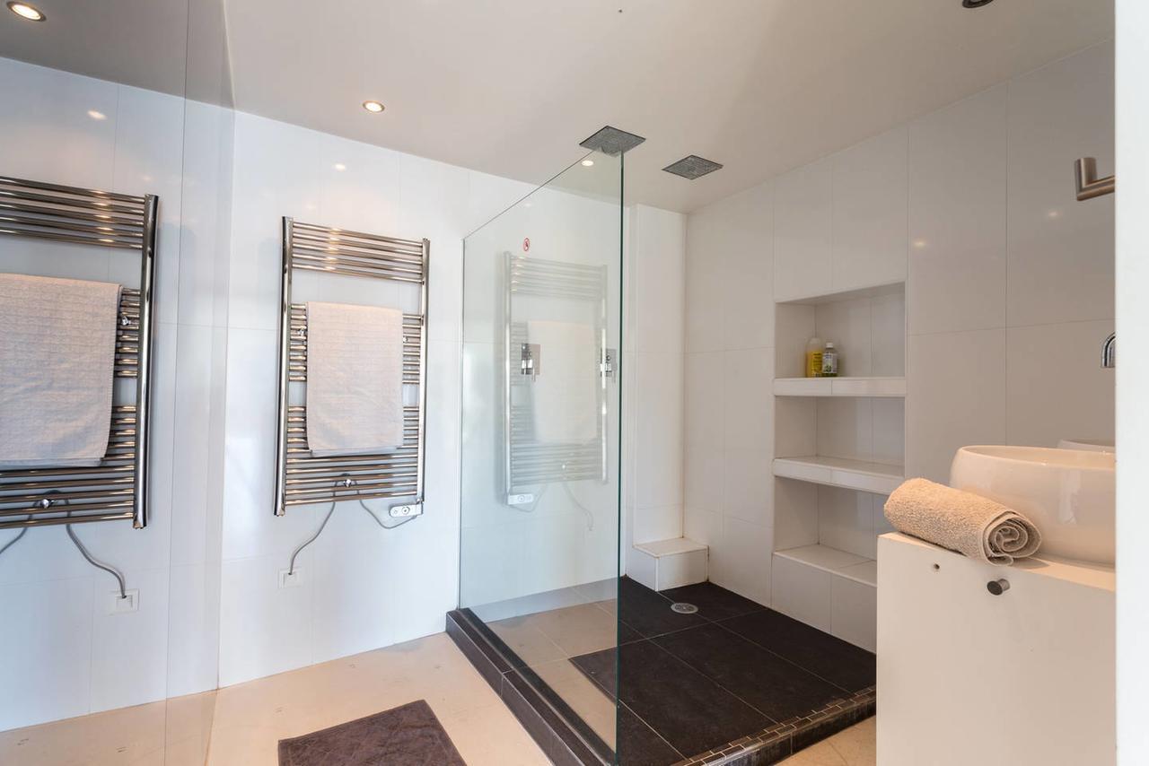 Ross 5- F2, Lumineux, Balcon, Loft, Clim, Vieux-Nice Exteriér fotografie